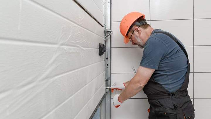 Installation de portes de garage adaptées à vos besoins
